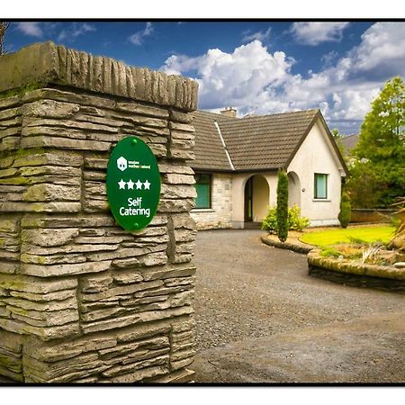 Burndavis Lodge Ballymena Esterno foto